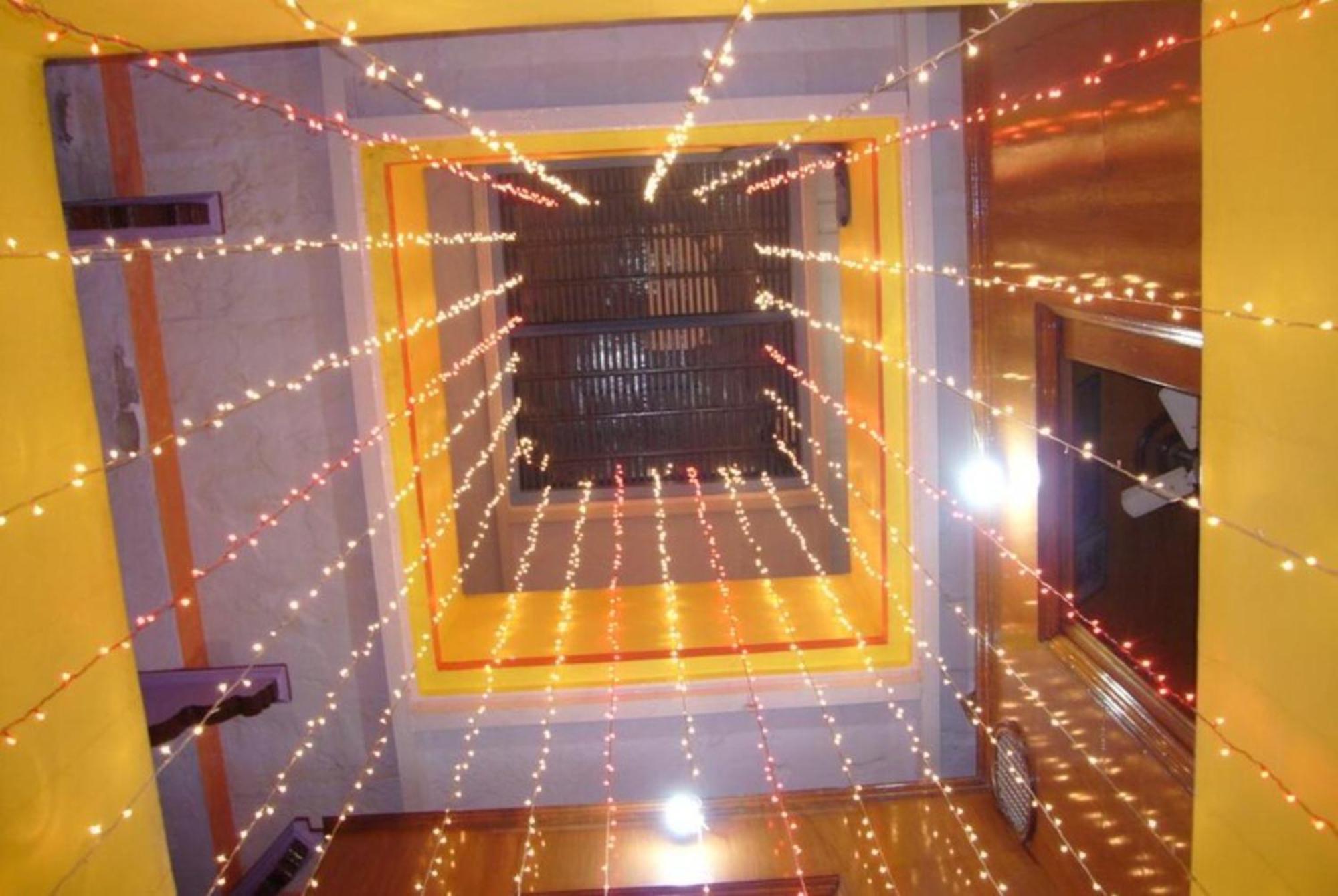 Grg Shanti Guest House Varanasi Near Manikarnika Ghat Exterior foto