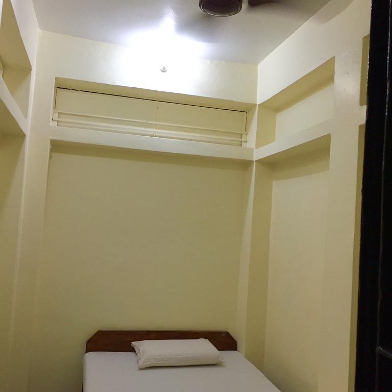 Grg Shanti Guest House Varanasi Near Manikarnika Ghat Exterior foto